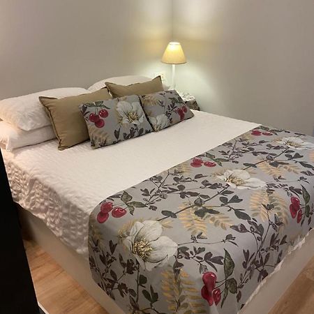 Precioso Y Centrico Apartamento Zaragoza Bagian luar foto