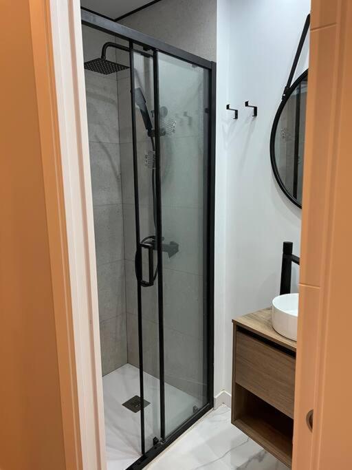 Precioso Y Centrico Apartamento Zaragoza Bagian luar foto